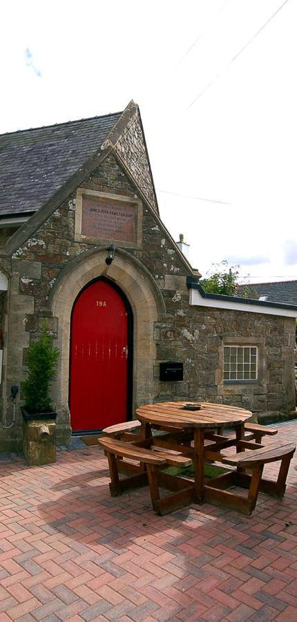 James John Hamilton House And Backpacker Hostel Fishguard Eksteriør bilde